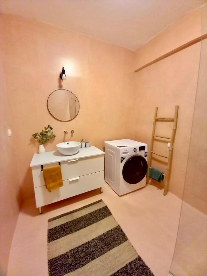 Specious Flat In Thessaloniki Lejlighedshotel Eksteriør billede