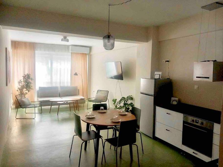 Specious Flat In Thessaloniki Lejlighedshotel Eksteriør billede