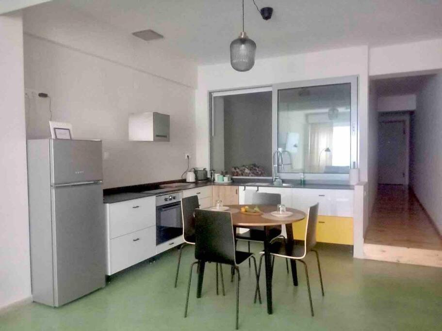 Specious Flat In Thessaloniki Lejlighedshotel Eksteriør billede
